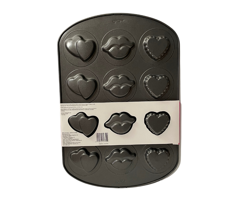 Wilton Cookie Pan Valentine Love Cookie Candy Bake Pan Hearts & Lips Non-stick