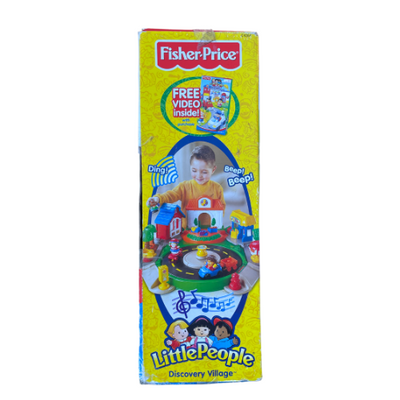 2004 Fisher Price Little People Discovery Village